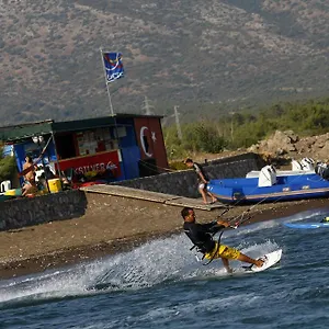 Surf Tatil Koyu Tatil parkı